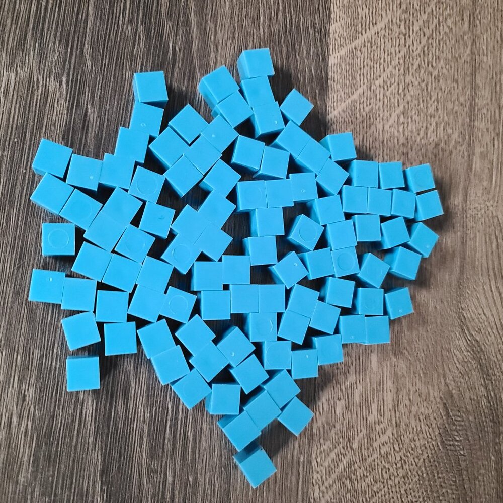 161-Piece Interlocking Base Ten Starter Set for Engaging Early Math Learning - Picture 4 of 14